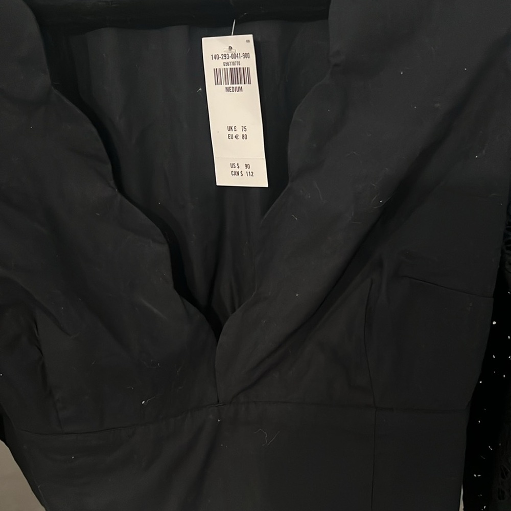 Abercrombie & Fitch - cropped black shirt - NWT - Picture 4 of 5